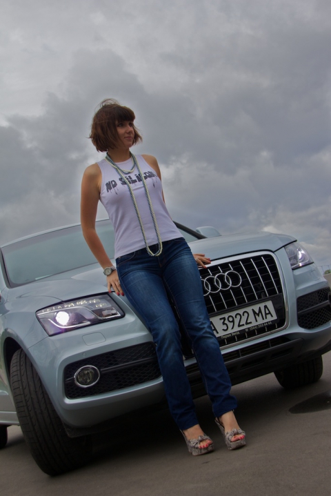 Тест-драйв  Audi Q5 Hybrid Quattro